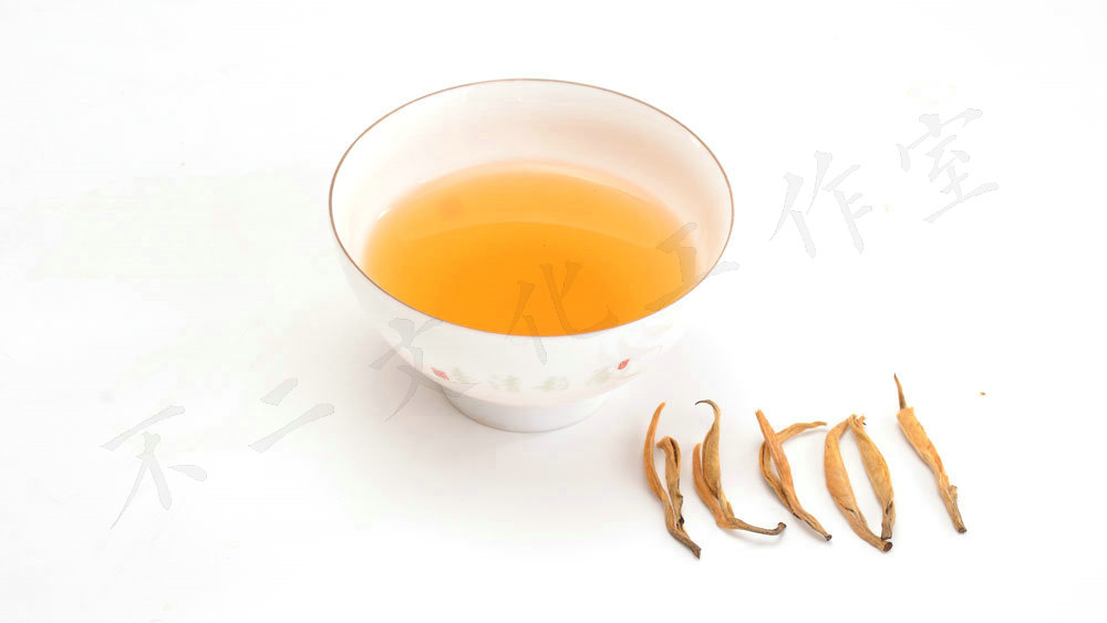 叶底和汤色的拍摄-红茶-小青柑