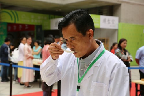 2019年国香茶城，紫砂节-信阳毛尖一芽一叶—斗茶大赛