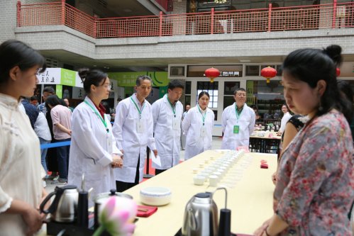 2019年国香茶城，紫砂节-信阳毛尖一芽一叶—斗茶大赛