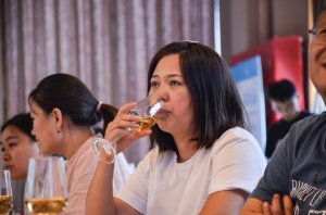 2019年国香茶城，白茶节，一叶九鼎品鉴会