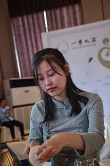 2019年国香茶城，白茶节，一叶九鼎品鉴会