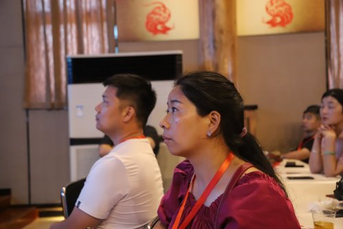 骏德红茶“三枞知味”中原首发茶友品鉴会