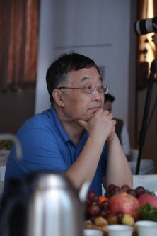 《方守龙》郑好拾年方守龙有机白茶河南运营中心十周年