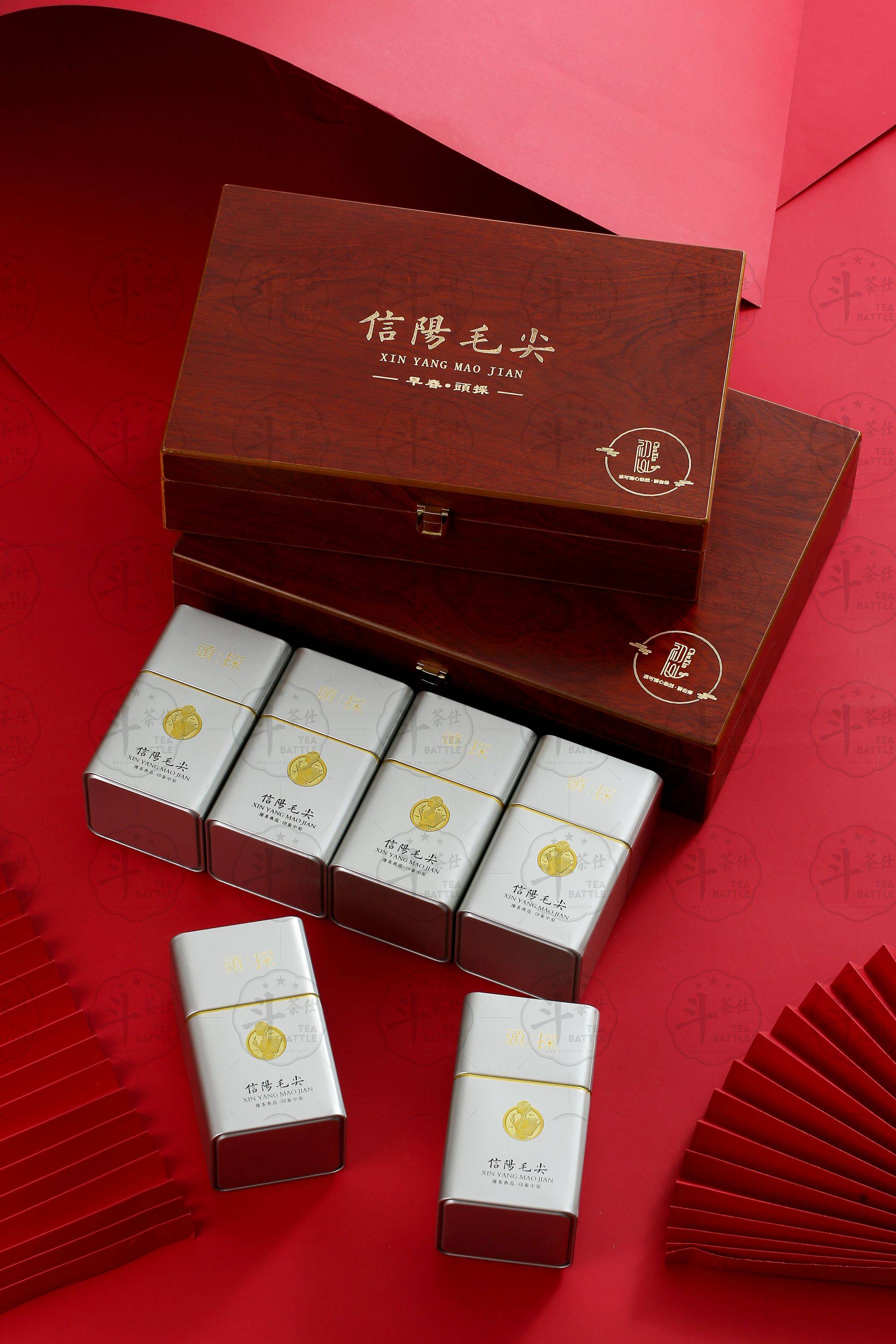 信阳毛尖绿茶茶叶礼盒木盒包装拍摄