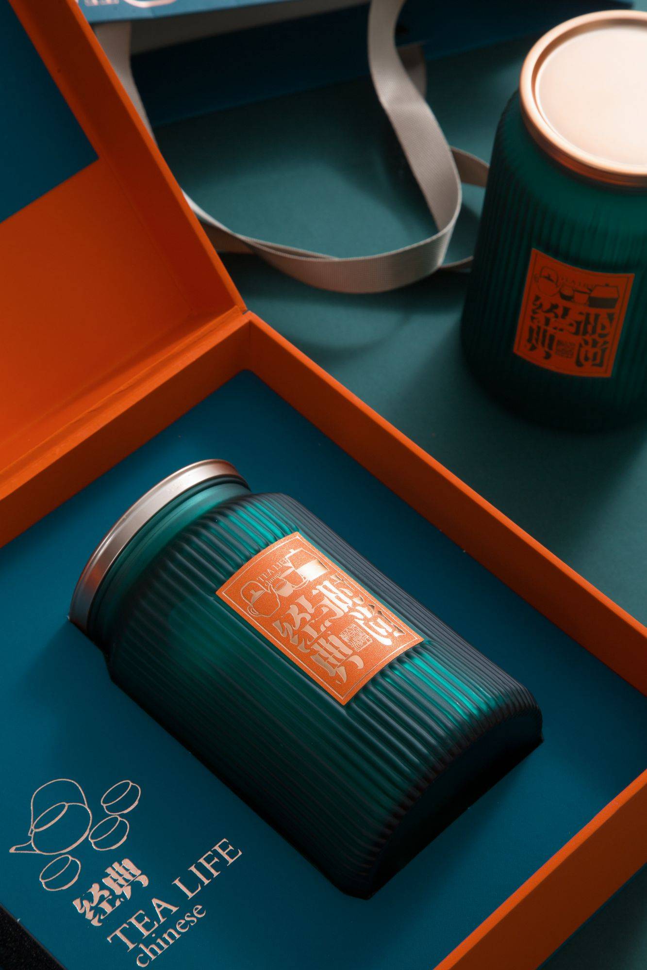 经典与时尚-时代TEA[红蓝玻璃罐双罐]