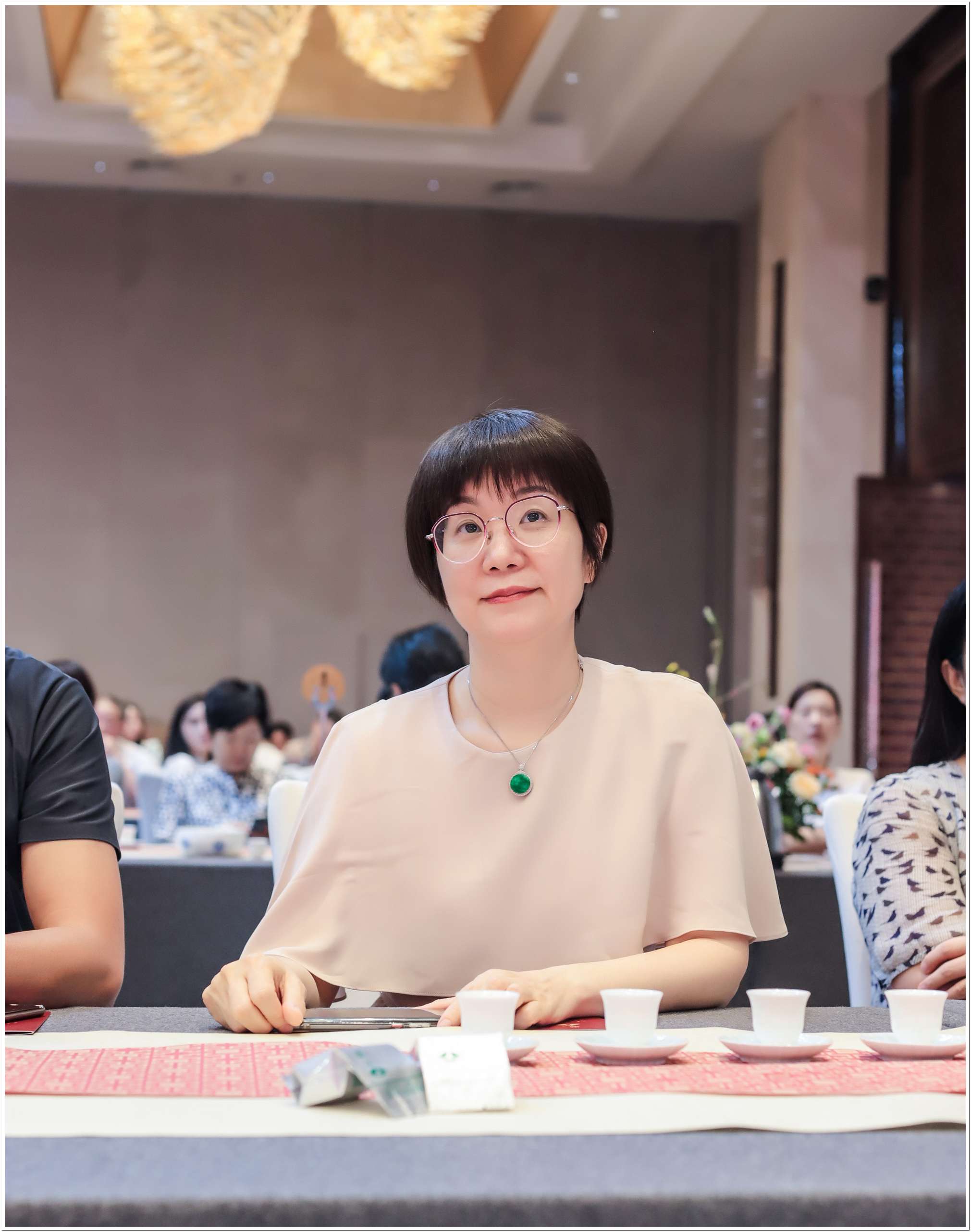 岩上1998新品发郑州布会