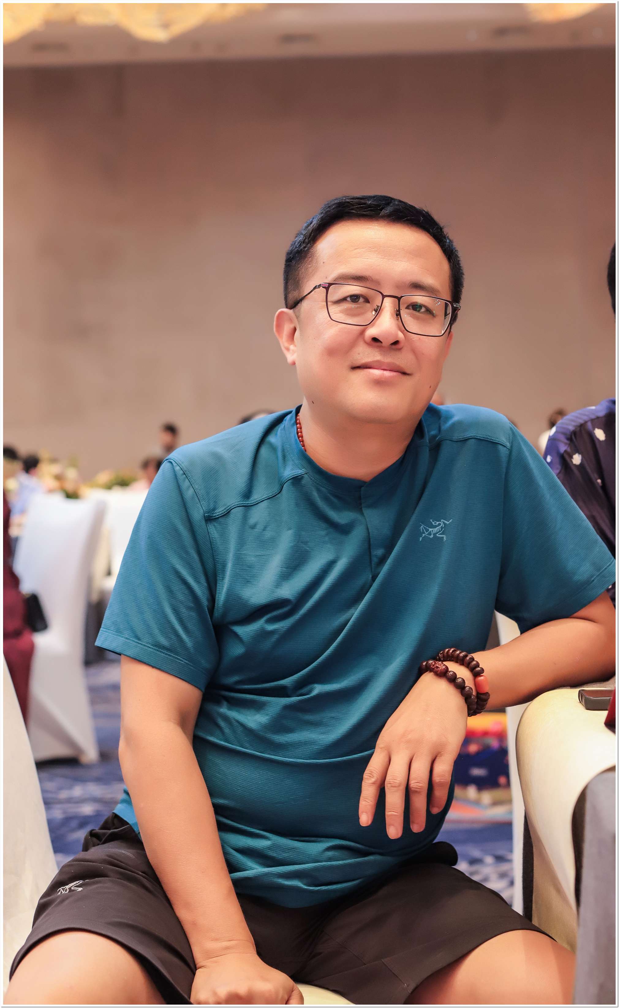 岩上1998新品发郑州布会