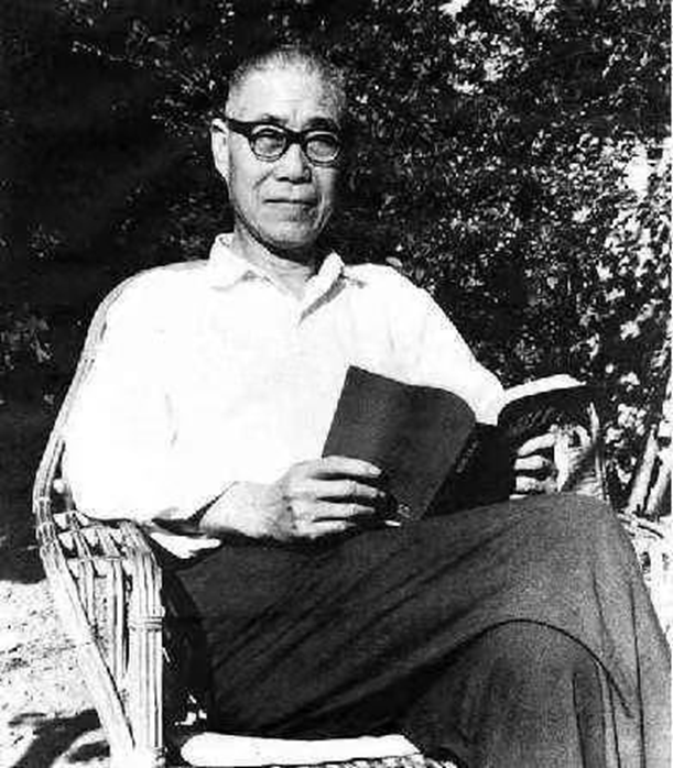 1685978260758999.png 潘天寿-《玉皇山顶》(40cmx105cm)-龙在空间