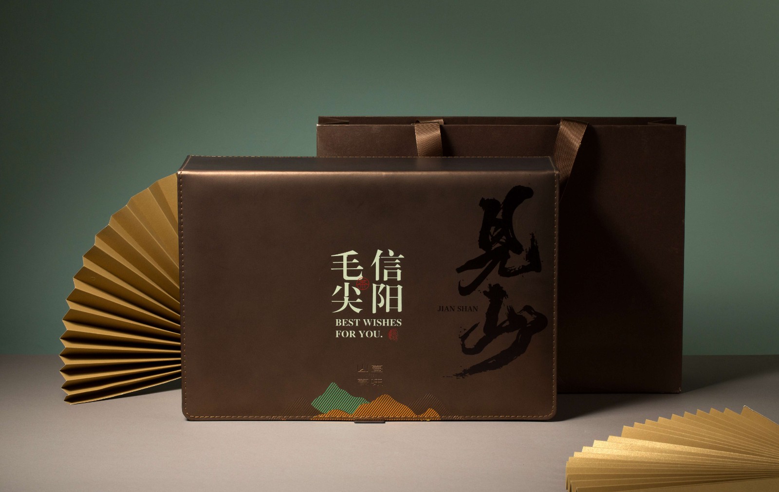 仿PU面 咖啡色 春茶信阳毛尖四题管-见山-洪盛包装