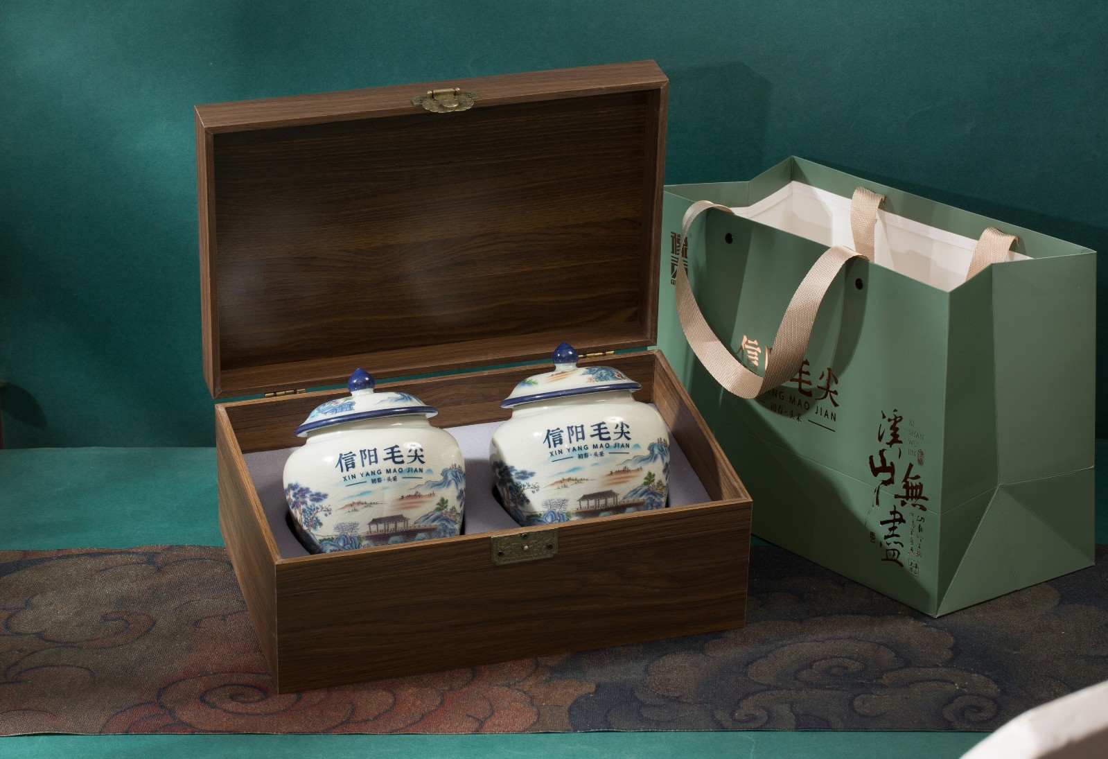 豫贡-信阳毛尖-双瓷罐2斤装-产品拍摄